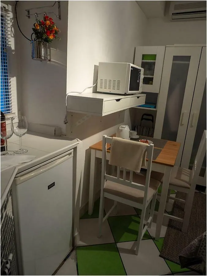 Split Studio Irisha 0*,  Croatia