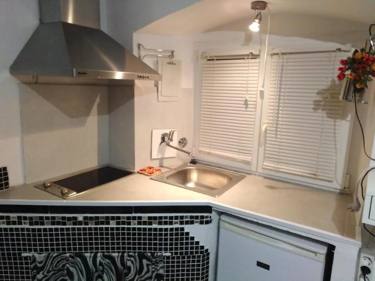 Split Studio Irisha